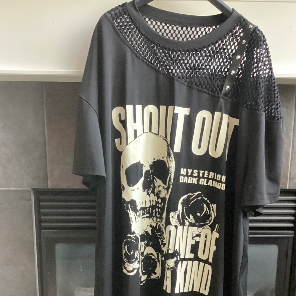 BNNT 2XL skull Dress. Black.